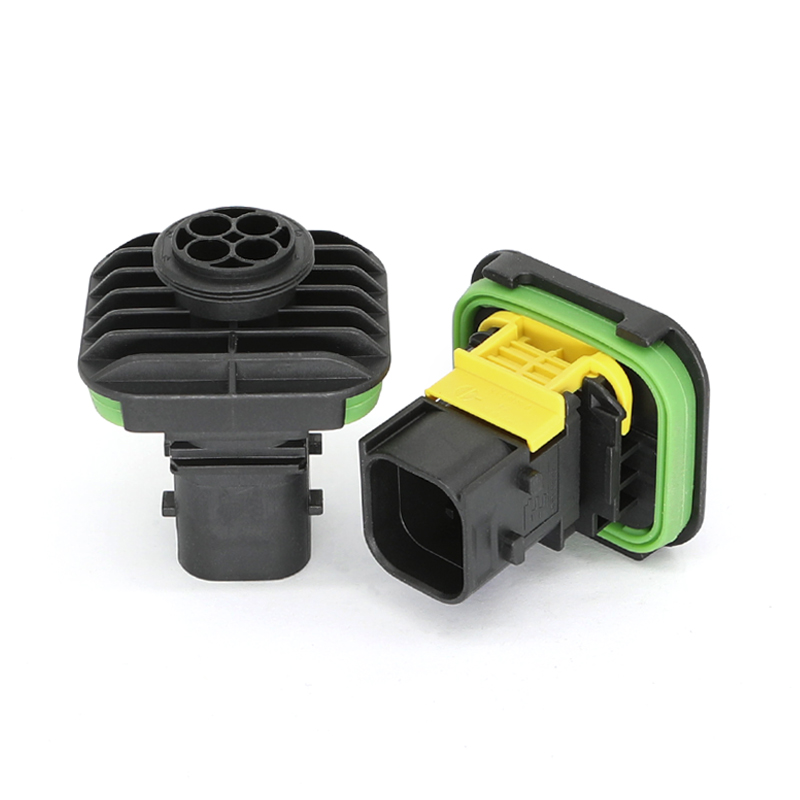 1-1703808-1 موصل السيارات ذو 4 اتجاهات (ذكر).