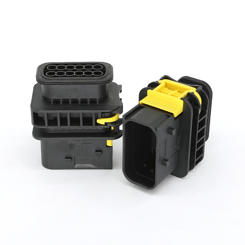 1-1564414-1 موصل سيارات ذو 12 اتجاهًا (ذكر).